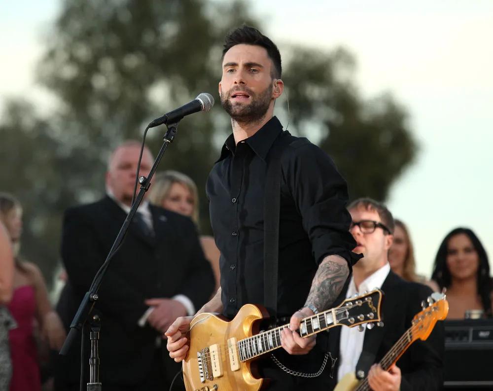 Adam Levine: Publicidad, Música y Controversias - Adam Levine escribe sus propias canciones adam levine publicidad - Adam Levine escribe sus propias canciones