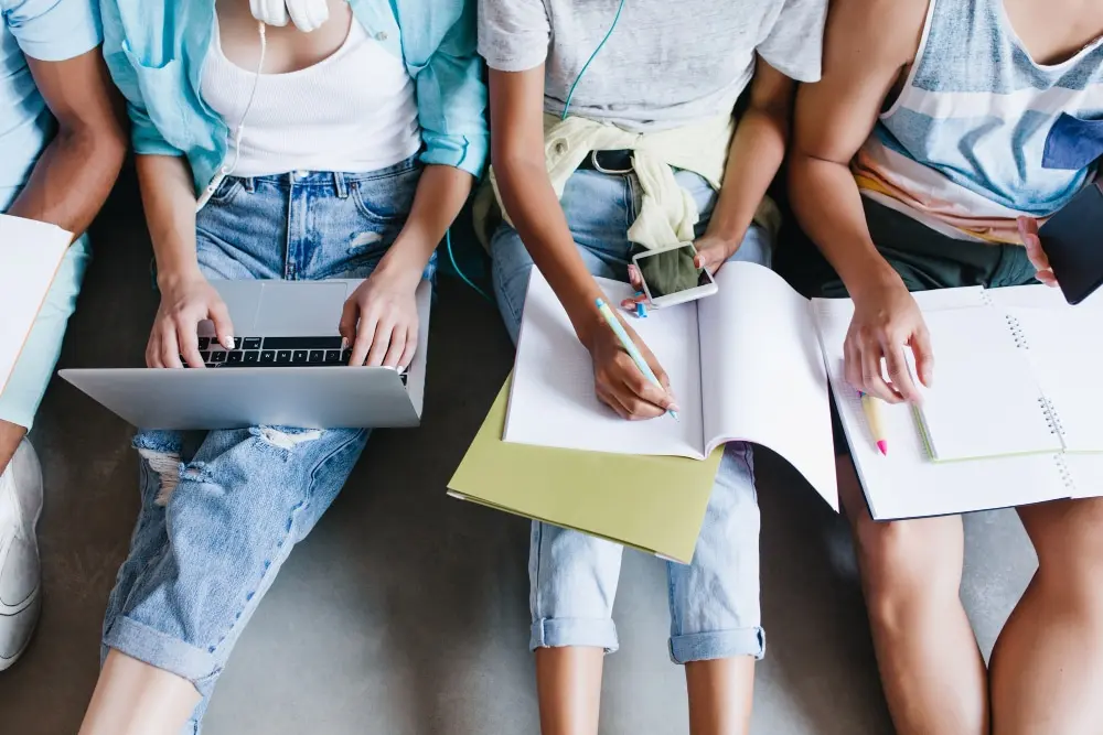 becas de marketing en barcelona para argentinos - Cómo conseguir una beca en la Universidad de Barcelona