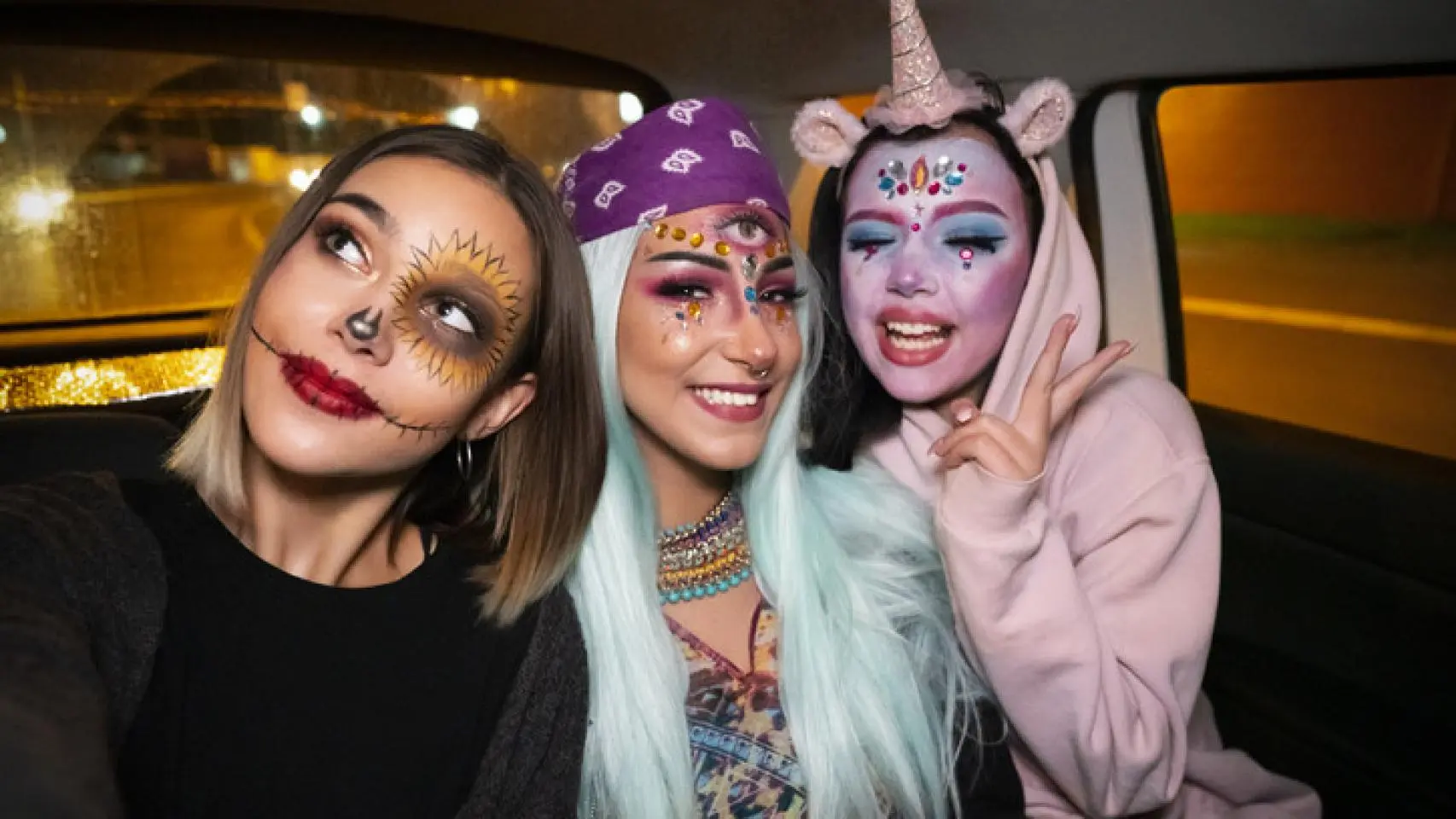 Publicidad Maquillaje Halloween: Guía Definitiva para un Look Terrorífico - Cómo fijar el maquillaje de Halloween publicidad maquillaje halloween - Cómo fijar el maquillaje de Halloween
