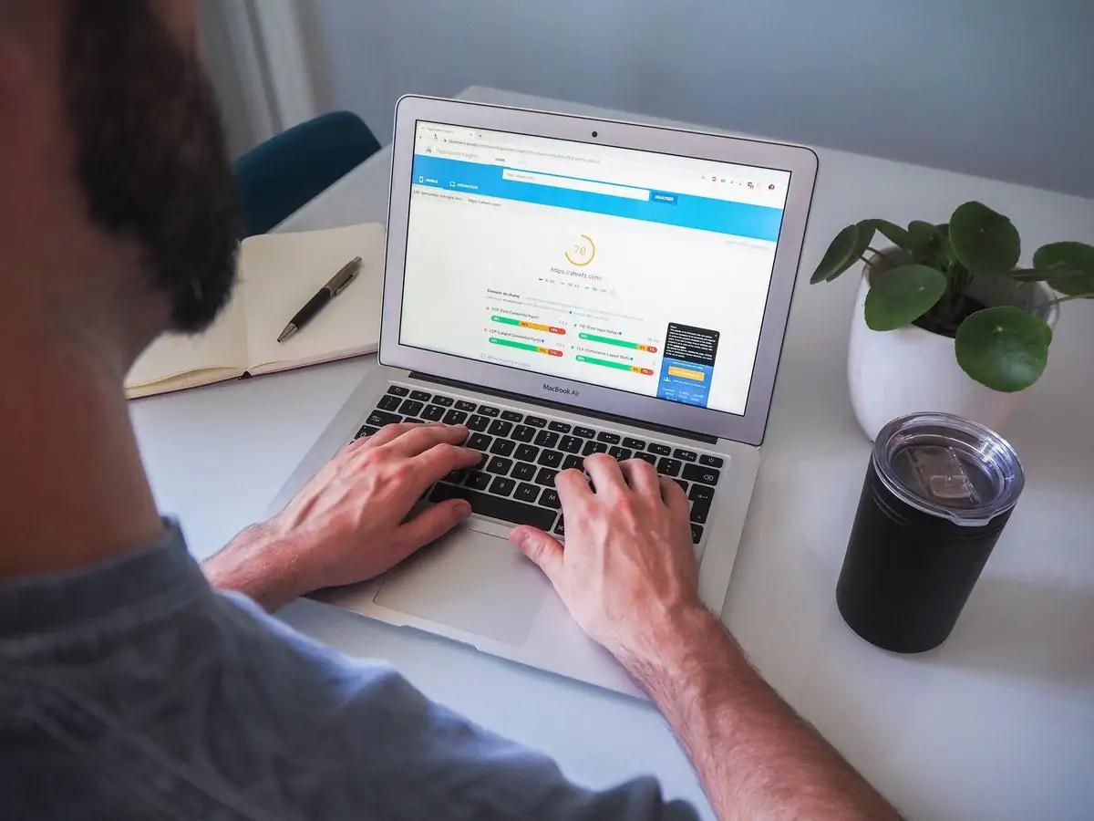Qué es el SEO y para qué sirve en marketing digital - Cómo funciona el posicionamiento SEO para que sirve el seo en marketing - Cómo funciona el posicionamiento SEO