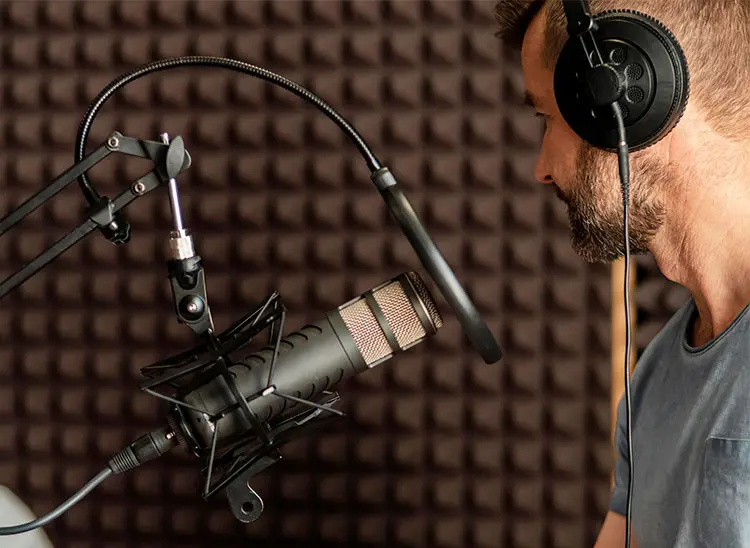 Anuncios para Practicar Locución: Guía Definitiva para Mejorar tu Voz - Cómo hablan los locutores de radio anuncios para practicar locucion - Cómo hablan los locutores de radio