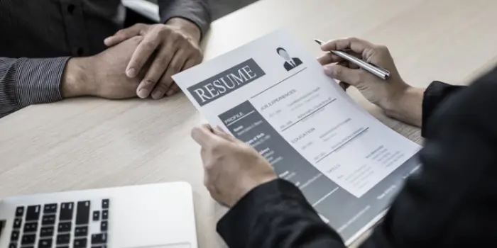 Publicidad en un CV: Guía para destacar entre la multitud - Cómo hacer llamativo tu CV publicidad cv - Cómo hacer llamativo tu CV