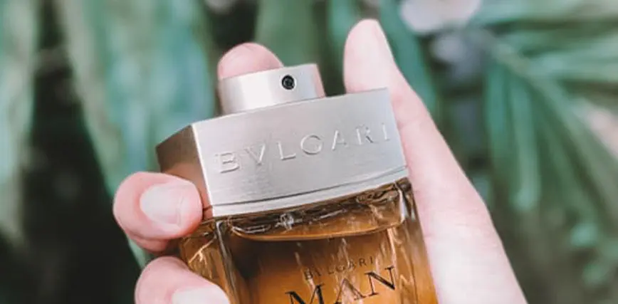 Bvlgari Man in Black: Publicidad y Fragancia - Reseña Completa - Cómo huele el perfume de Bvlgari bvlgari man in black publicidad - Cómo huele el perfume de Bvlgari