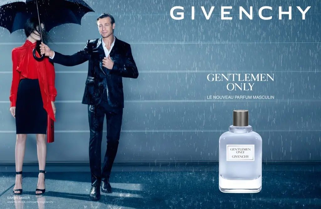 Gentleman Givenchy: El aroma atemporal del caballero moderno - Cómo huele el perfume Gentleman Givenchy gentleman givenchy publicidad - Cómo huele el perfume Gentleman Givenchy
