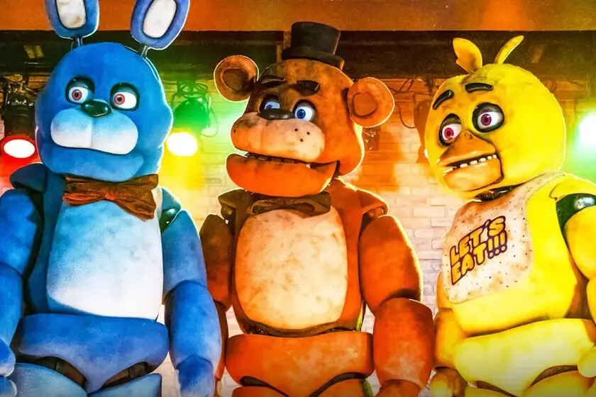 Ejemplos de Anuncios Publicitarios Five Nights at Freddy's: Una Inmersión en el Marketing del Terror - Cómo le ha ido en taquilla a Five Nights at Freddy's ejemplos de anuncios publicitarios five night and freddy's - Cómo le ha ido en taquilla a Five Nights at Freddy's