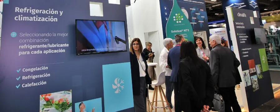 Cómo Captar la Atención en una Feria de Marketing: Guía Definitiva - Cómo llamar la atención en un stand cómo captar la atención en una feria marketing - Cómo llamar la atención en un stand