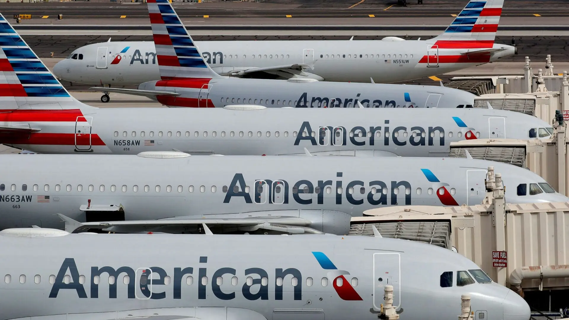 American Airlines: Marketing Directo y Comunicación Efectiva - Cómo me comunico con AA american airlines directo de marketing - Cómo me comunico con AA