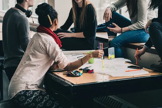 Estrategias de marketing digital para captar alumnos en tu universidad - Cómo promocionar tu universidad anuncios utilizo para captar alumnos a mi universidad - Cómo promocionar tu universidad