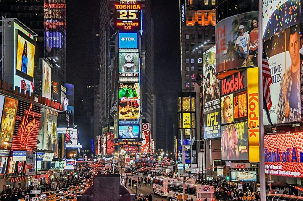 Anuncios Publicitarios y Psicología: El Secreto Detrás de la Persuasión - Cómo se aplica la psicología en la publicidad anuncios publicitarios psicologia - Cómo se aplica la psicología en la publicidad