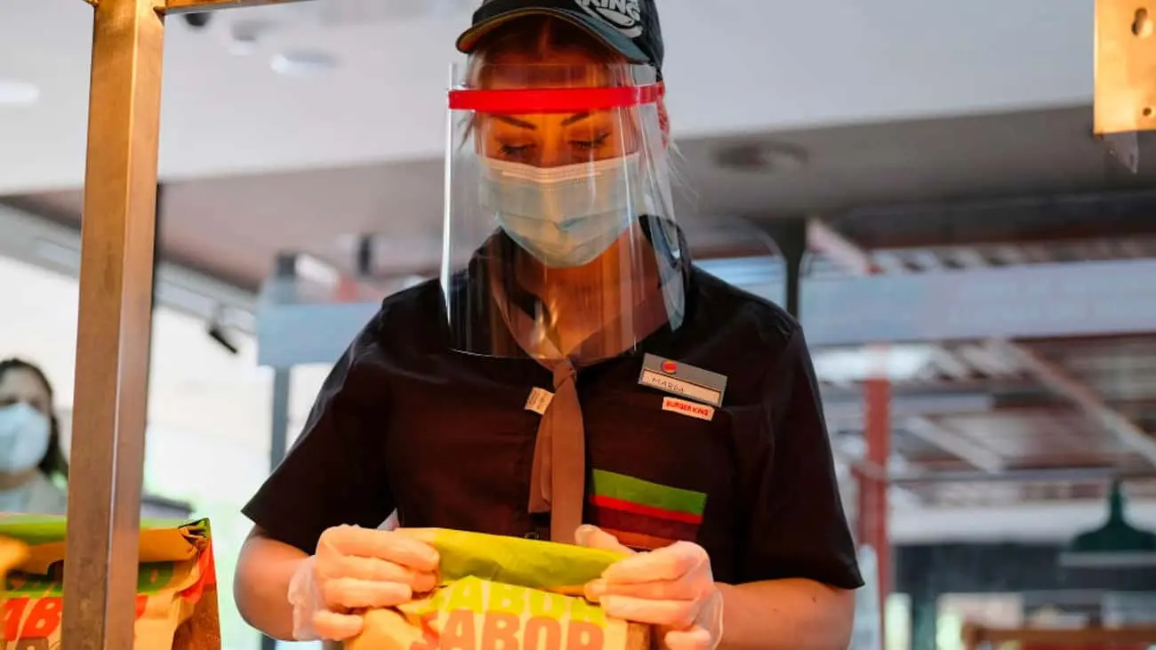 <b>Anuncios de búsqueda de trabajo en Burger King</b>: Salarios, Contratos y Proceso de Selección - Cómo son los contratos de Burger King anuncios busqueda de laboral burger king - Cómo son los contratos de Burger King