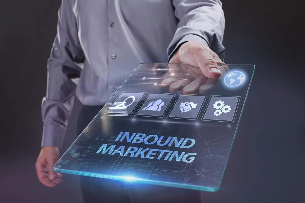 La Evolución del Marketing: De la Simple Transacción a la Era Digital - Cuáles son las 4 etapas del marketing como evoluciono el marketing - Cuáles son las 4 etapas del marketing