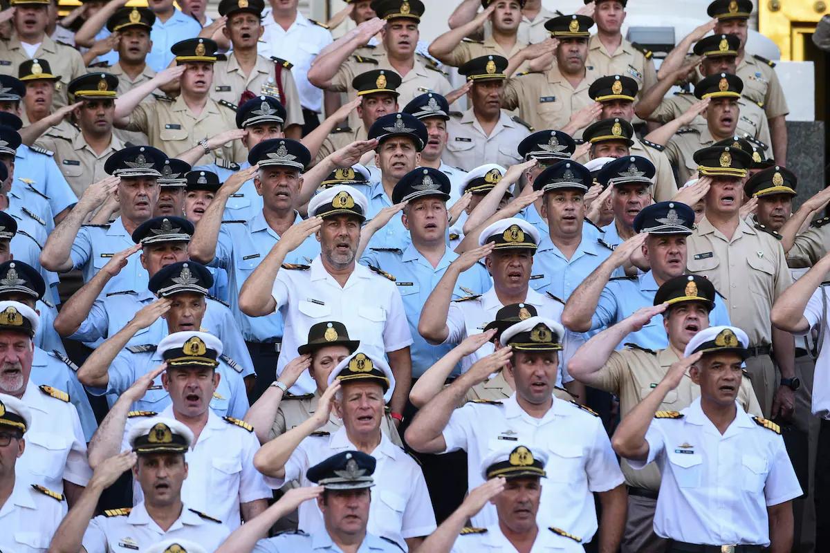 Aumento para militares en Argentina: Salarios de noviembre 2024 - Cuánto cobra el ejército argentino en 2024 anuncios de ayer aumento militares - Cuánto cobra el ejército argentino en 2024