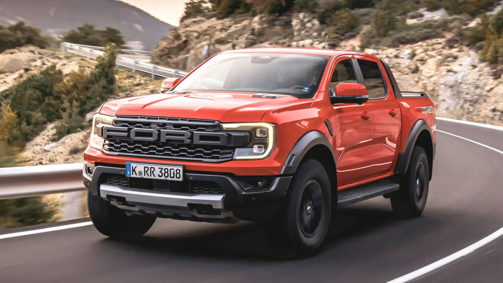 <b>Publicidad Ford Raptor</b>: La Guía Definitiva para el Comprador - Cuánto consume la Ranger Raptor 2024 publicidad ford raptor - Cuánto consume la Ranger Raptor 2024