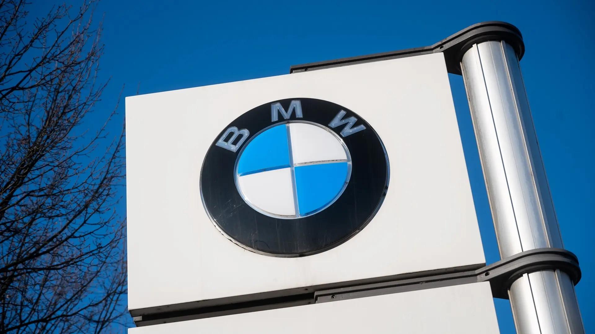 <b>Caso BMW: Marketing</b>, Historia y Éxito de una Marca Premium - Cuánto dinero genera BMW caso bmw marketing - Cuánto dinero genera BMW