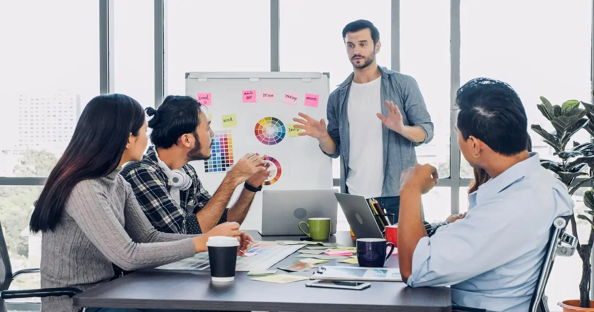 Director Creativo Agencia Publicidad: Guía Completa de Sueldos, Habilidades y Más - Cuánto se le paga a un director creativo director creativo agencia publicidad - Cuánto se le paga a un director creativo