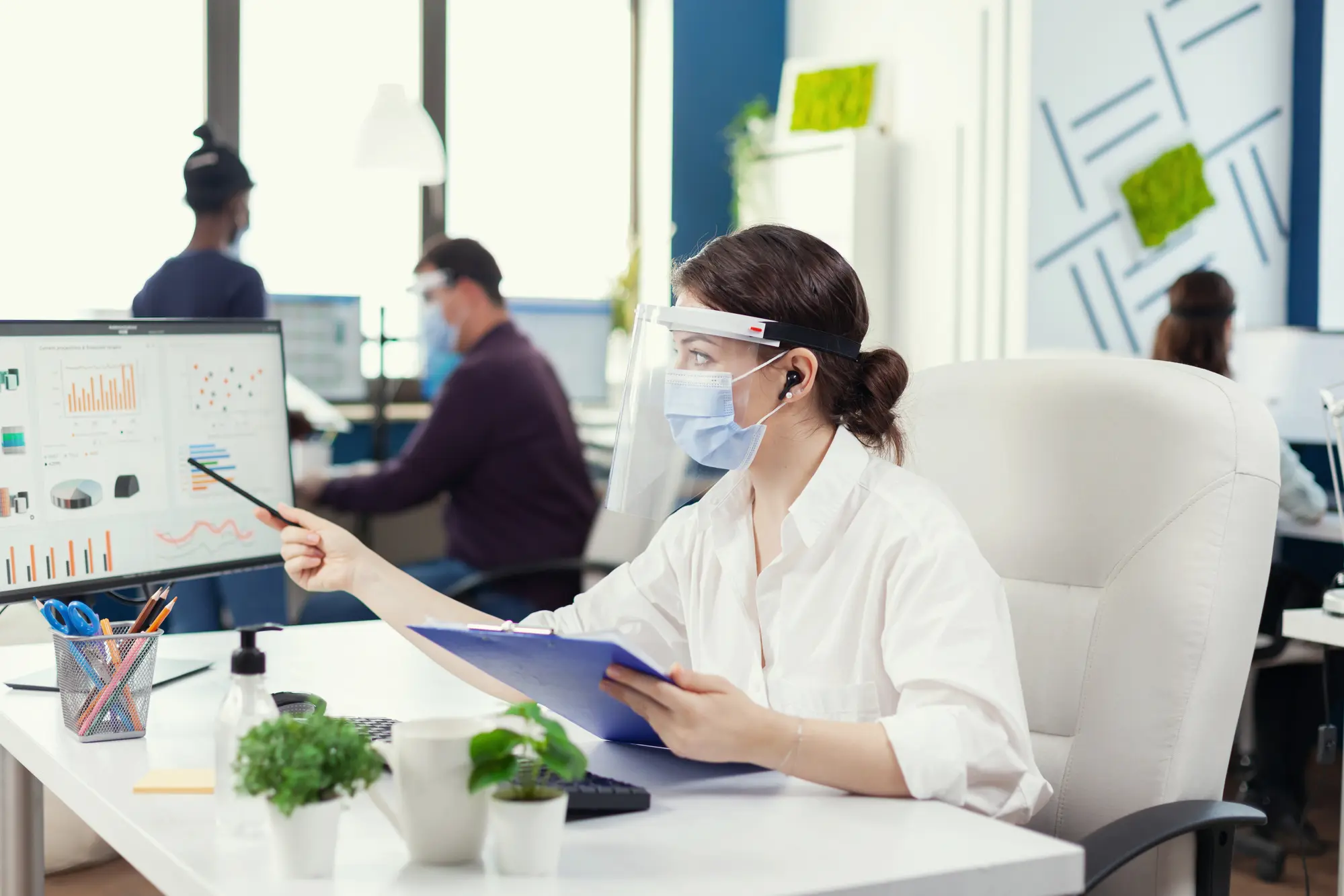 Estrategias de Marketing y Ventas en el Sector Salud: Una Guía Completa - How are B2B and B2C used in healthcare healthcare sales and marketing - How are B2B and B2C used in healthcare