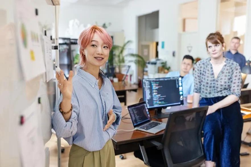 Tendencias del Marketing Business to Business (B2B) en 2024 y más allá - How is B2B marketing changing business to business marketing trends - How is B2B marketing changing