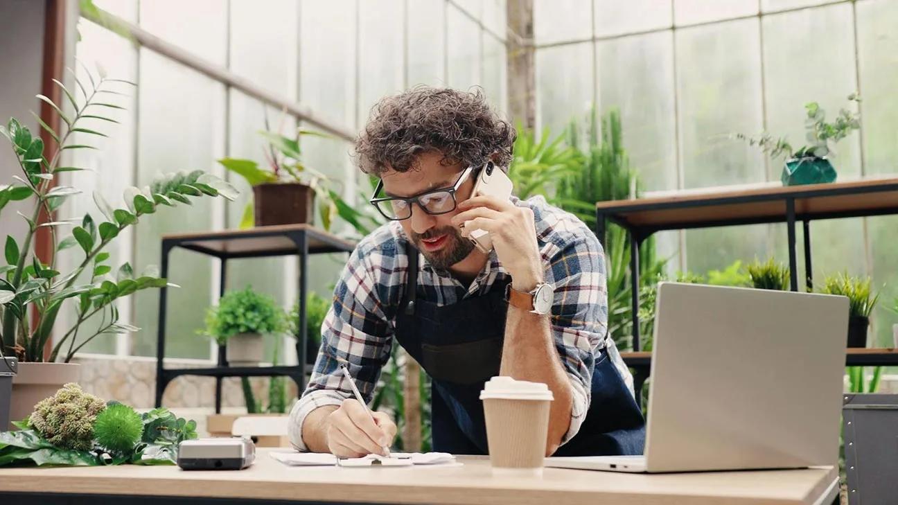 Marketing Móvil para Pequeñas Empresas: La Clave del Éxito en el Mundo Digital - How to market mobile business small business mobile marketing - How to market mobile business