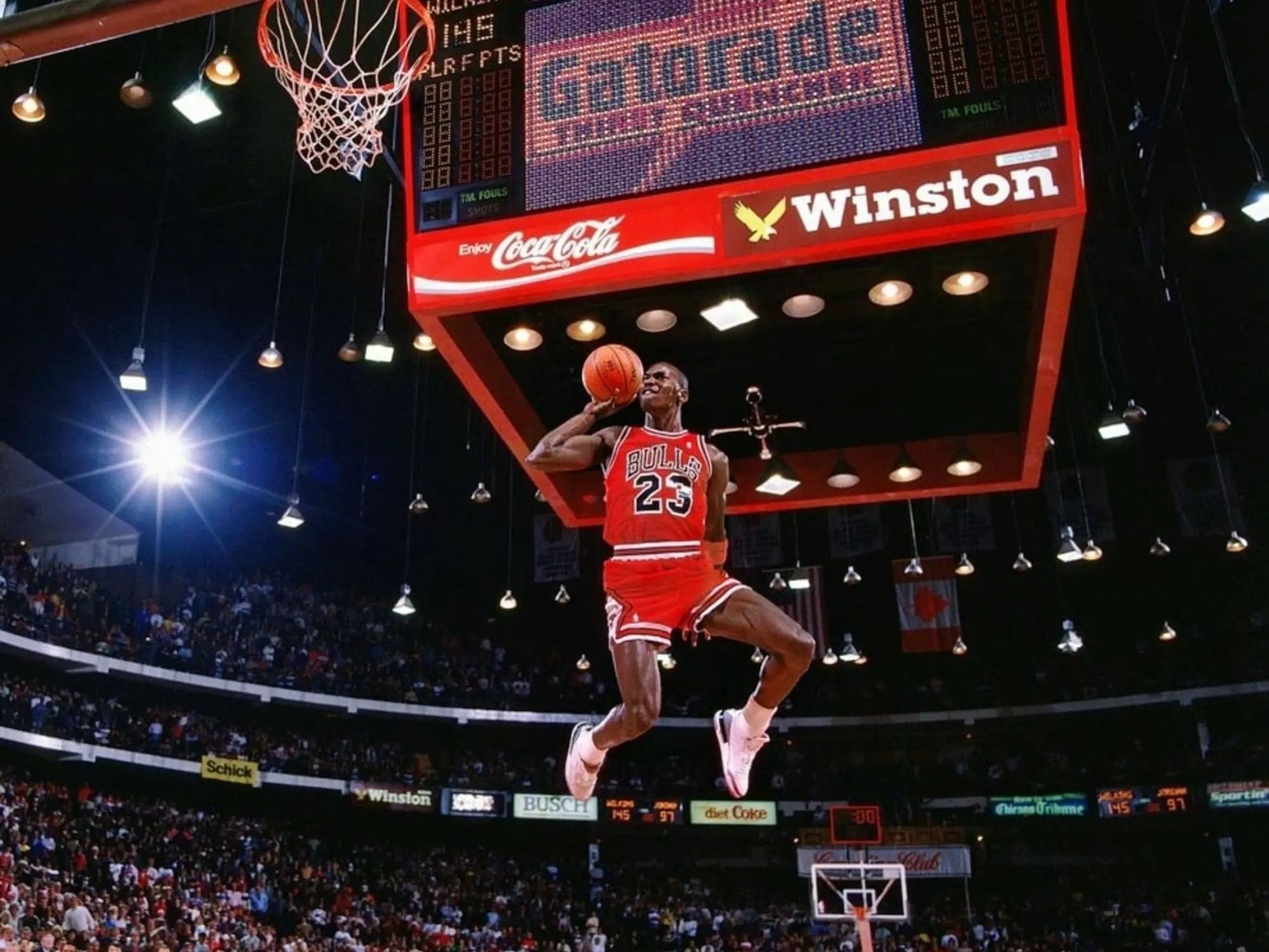 <b>Michael Jordan y Nike:</b> La historia detrás del acuerdo que cambió el deporte - Por qué Jordan no quería a Nike michael jordan publicidad nike - Por qué Jordan no quería a Nike