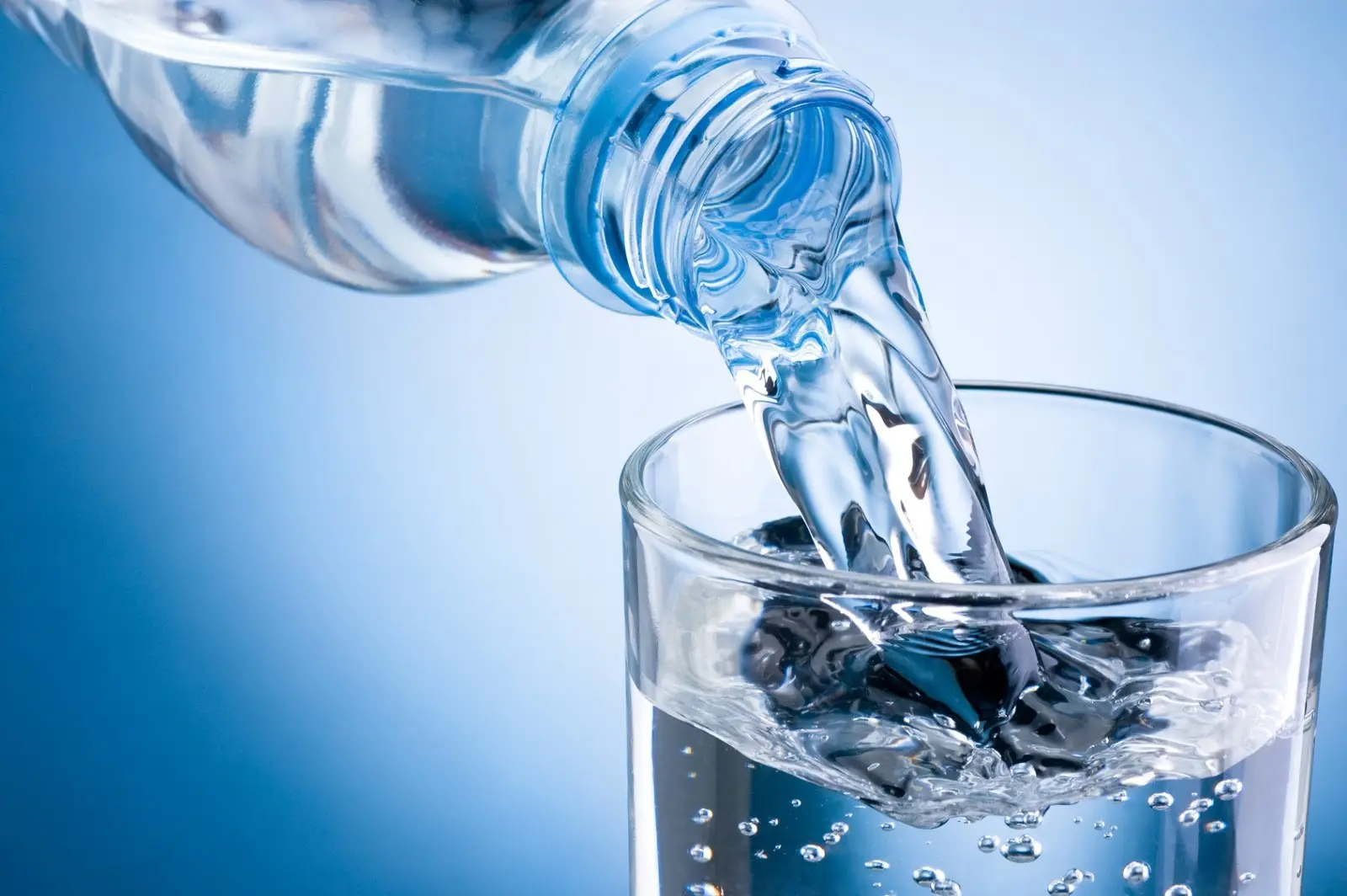 Publicidad de Agua Cristal: Una Refrescante Oportunidad - Qué beneficios tiene el agua cristal publicidad de agua cristal - Qué beneficios tiene el agua cristal