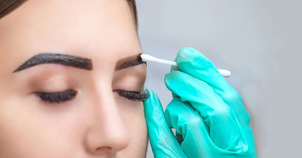 Anuncios Perfilado de Cejas con Henna: Guía Completa - Qué beneficios tiene la henna para las cejas anuncios perfilado de cejas con henna - Qué beneficios tiene la henna para las cejas