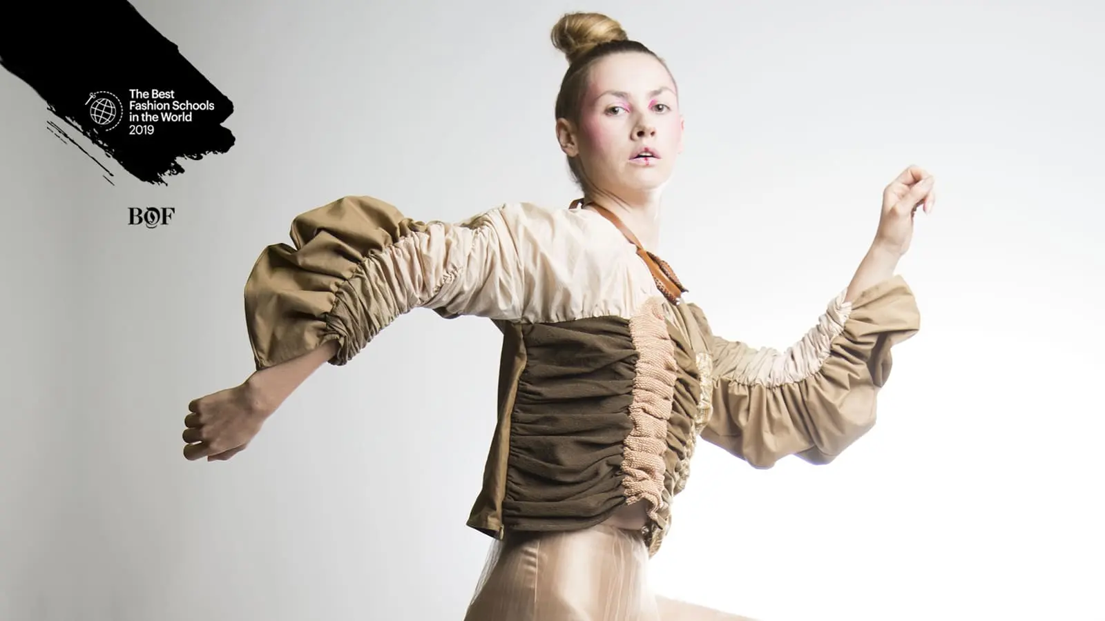 Diseño de Indumentaria Orientado a Marketing: Una Estrategia Ganadora - Qué diferencia hay entre diseño de moda y diseño de indumentaria diseño de indumentaria orientado a marketing - Qué diferencia hay entre diseño de moda y diseño de indumentaria