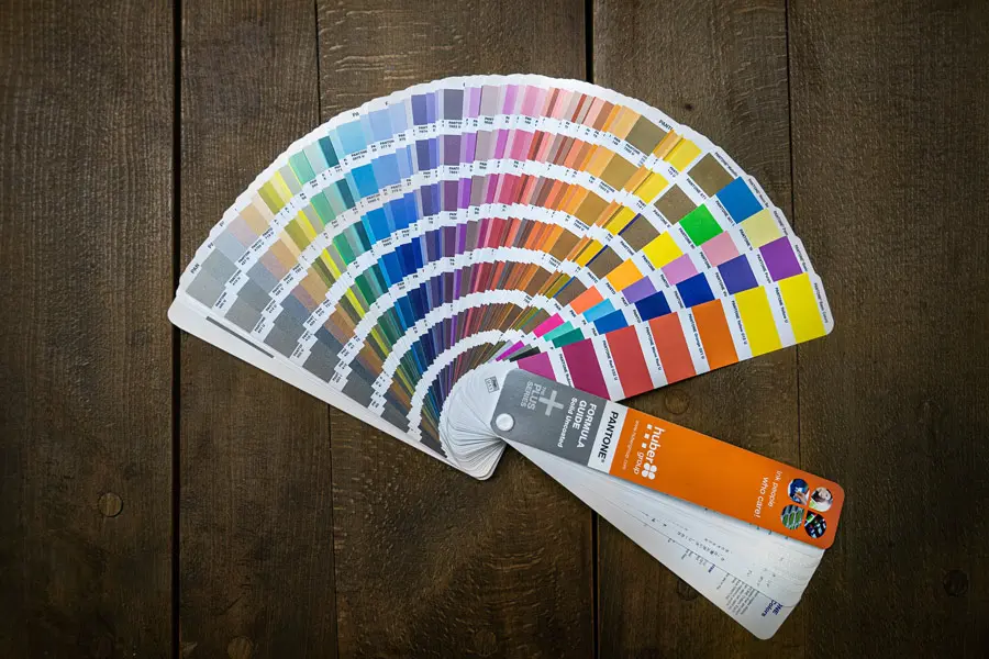Pantone en Publicidad: Guía Completa del Sistema de Color - Qué es el Pantone y para qué sirve pantone publicidad - Qué es el Pantone y para qué sirve