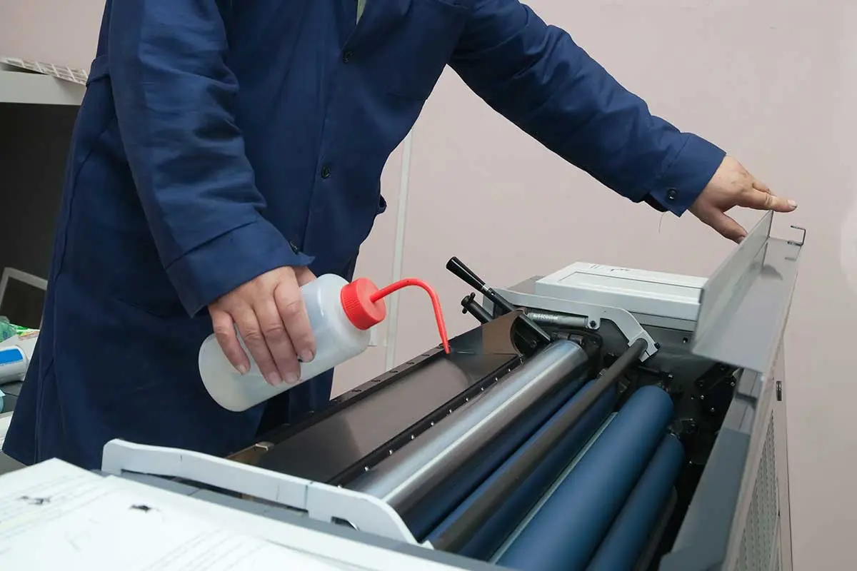 Plotter publicitario: Guía completa para profesionales - Qué es el servicio de plotter plotter publicidad - Qué es el servicio de plotter