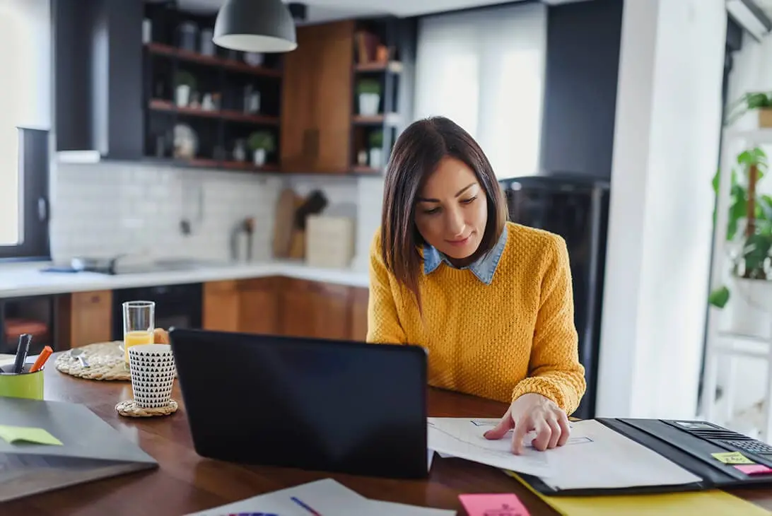 <b>Omnicanal Marketing</b>: La Clave para una Experiencia de Cliente Inigualable - Qué es la estrategia omnichannel que es omnichannel marketing - Qué es la estrategia omnichannel