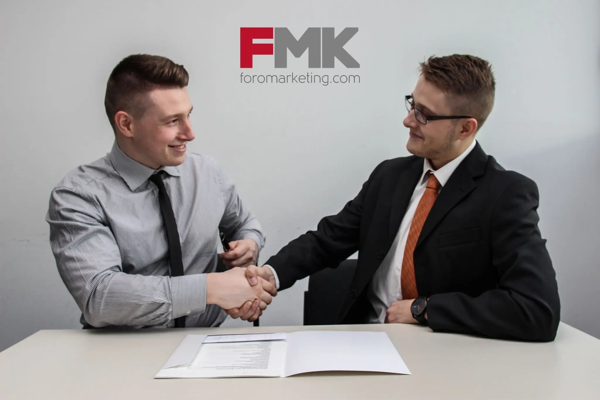 Definición de Cliente en Marketing: Guía Completa - Qué es un cliente y tipos de clientes cliente definicion marketing - Qué es un cliente y tipos de clientes