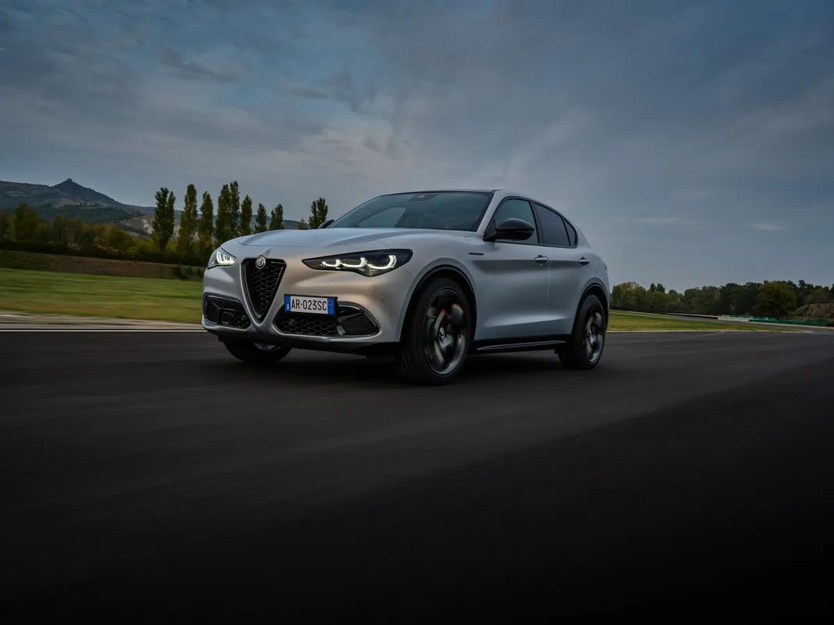 Alfa Romeo Stelvio: Publicidad, Motor, Fabricación y Más - Qué marca de motor lleva el Alfa Romeo Stelvio alfa romeo stelvio publicidad - Qué marca de motor lleva el Alfa Romeo Stelvio