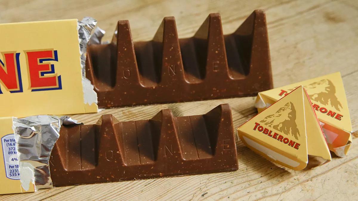 Publicidad Toblerone: Historia, Logo y el Misterio Detrás del Chocolate Suizo - Qué pasó con el logo de Toblerone publicidad toblerone - Qué pasó con el logo de Toblerone