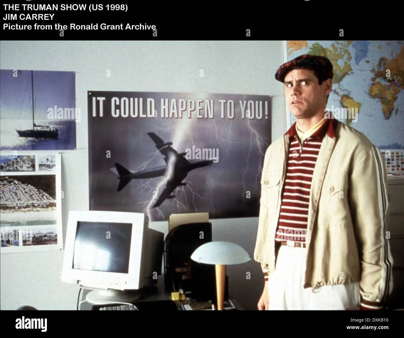 the truman show publicidad - Qué película de Jim Carrey muestra escupir como prueba de afecto