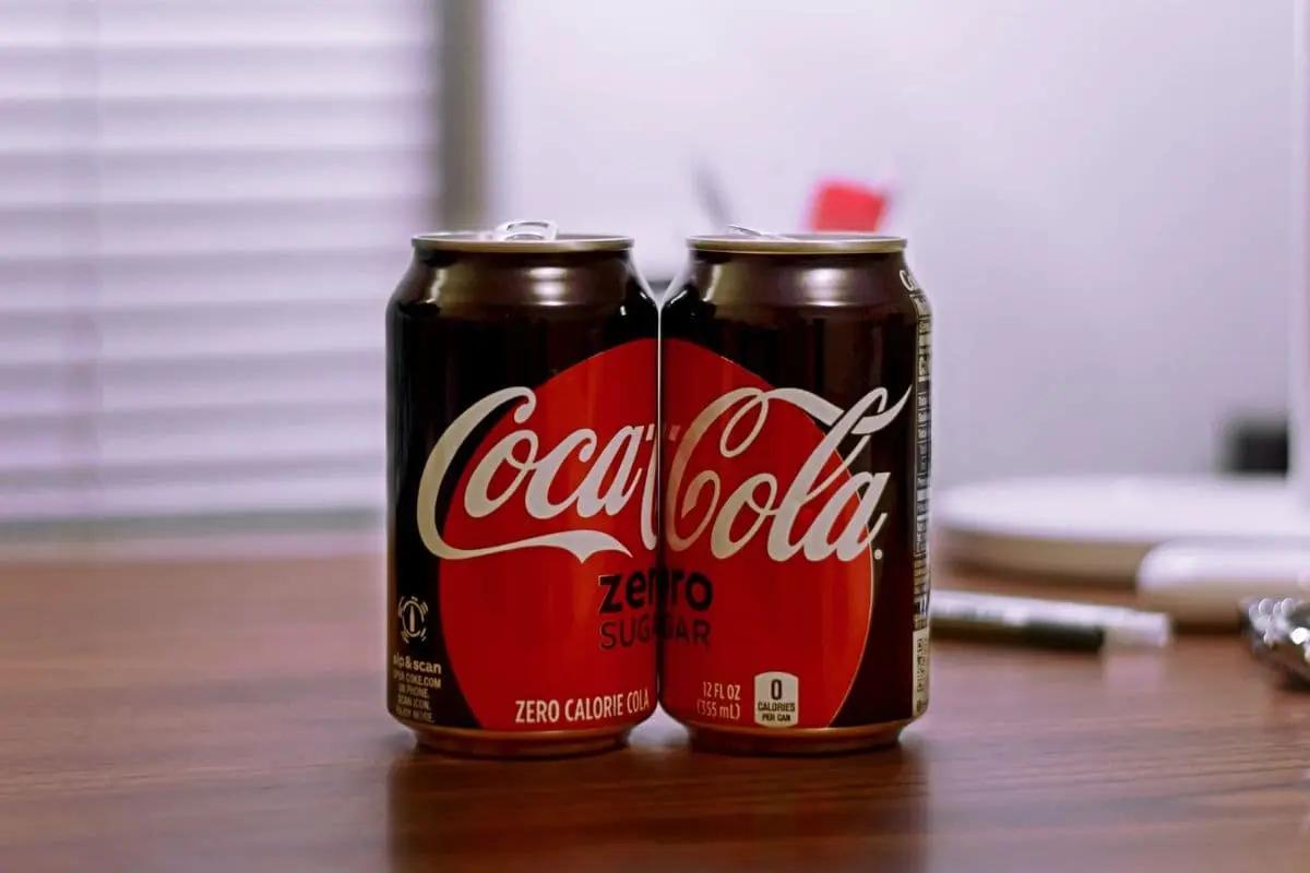 Anuncios famosos de Coca-Cola: Un recorrido por la historia publicitaria de la marca - Qué publicidad utiliza Coca-Cola anuncios famosos de coca cola - Qué publicidad utiliza Coca-Cola