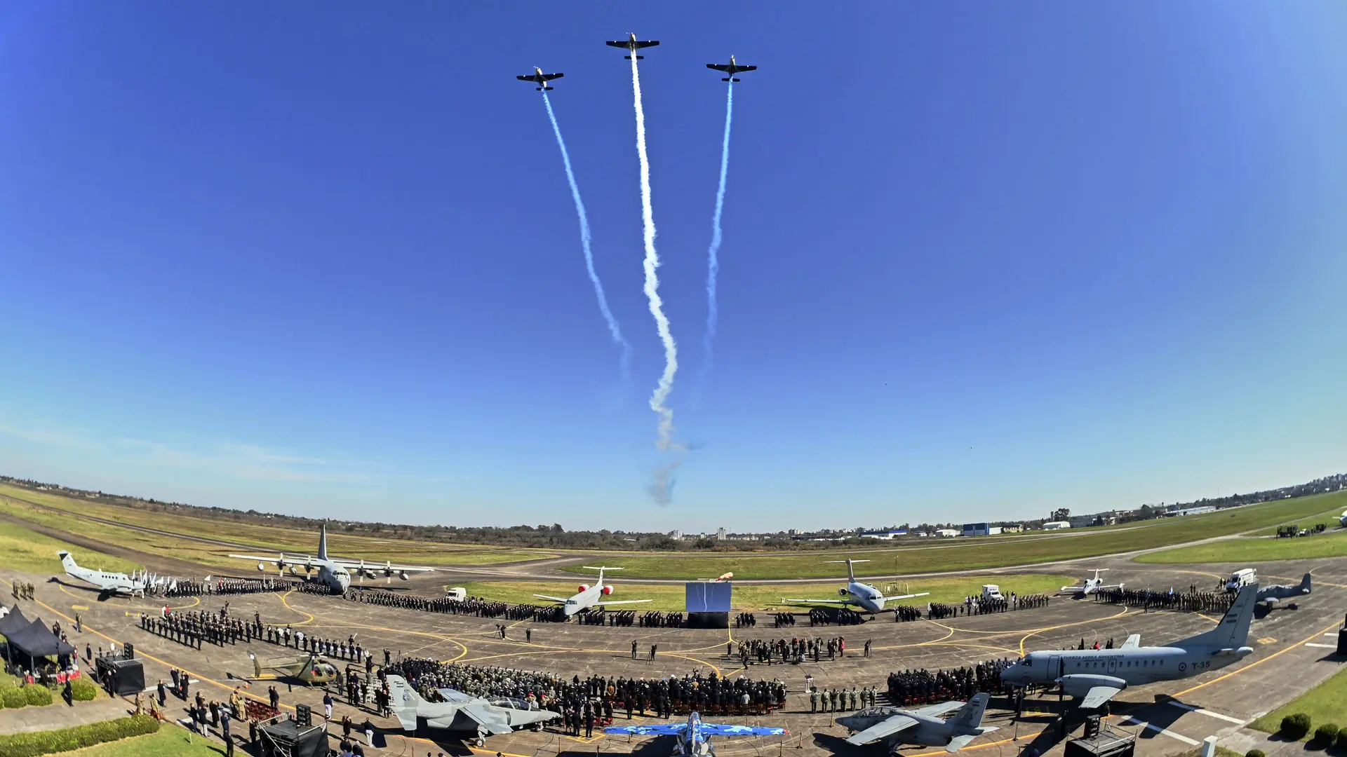Aniversario de la Fuerza Aérea Argentina: anuncios de campaña y celebración de 112 años - Qué se festeja el 10 de agosto en Argentina aniversario de la fuerza aérea con anuncios de campaña - Qué se festeja el 10 de agosto en Argentina