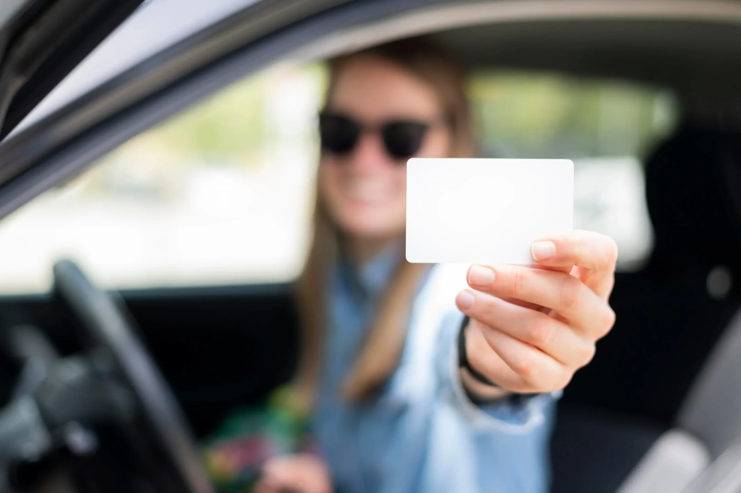 anuncios para carnet de conducir - Qué se pone en el carnet de conducir