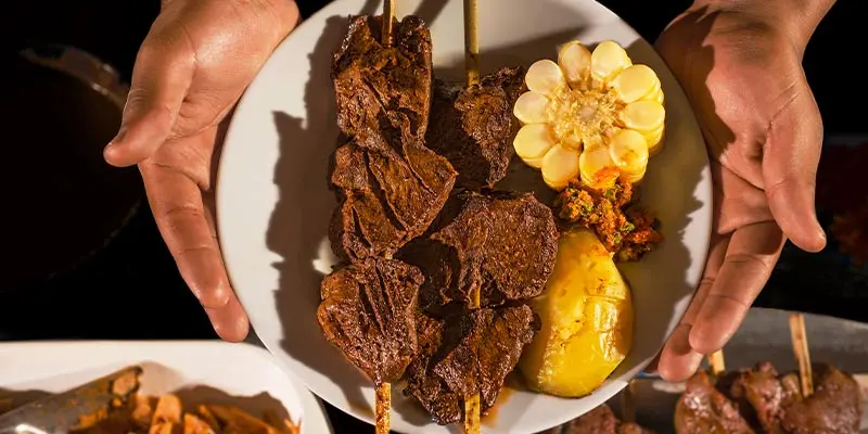 <b>Anticuchos</b>: Historia, Preparación y <b>Publicidad</b> para un Sabor Peruano - Qué significa anticucho en quechua publicidad de anticuchos - Qué significa anticucho en quechua