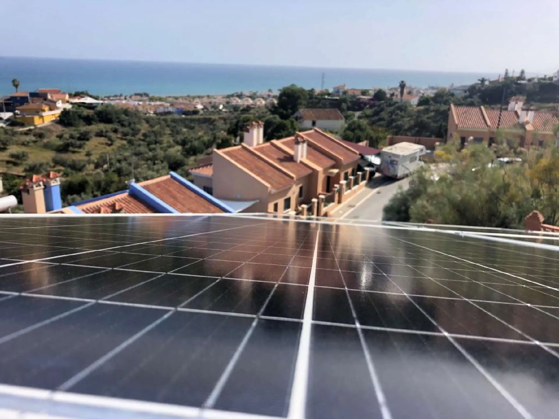 Anuncios de Paneles Solares: Guía Completa para Ahorrar en tu Factura de Luz - Qué tan rentable es tener un panel solar anuncios de panel solar - Qué tan rentable es tener un panel solar