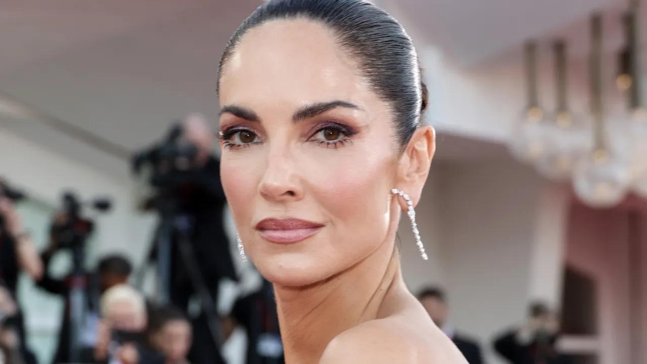 Anuncios publicitarios Armani: Un análisis de sus campañas y embajadores - Quién es el modelo de Armani anuncios publicitarios armani - Quién es el modelo de Armani