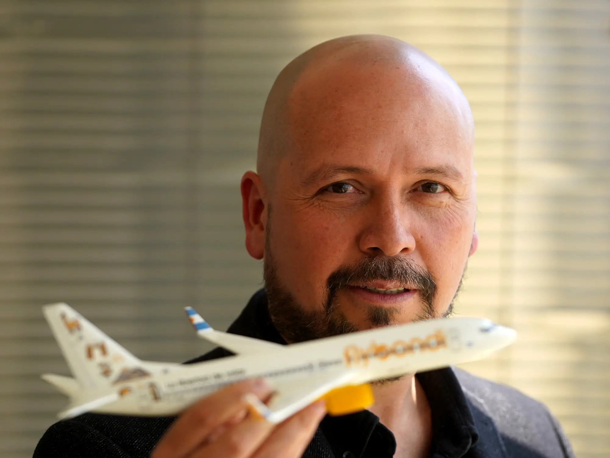<b>Flybondi Anuncios</b>: Noticias, Descuentos y Estrategias - Quién es el propietario de Flybondi flybondi anuncios - Quién es el propietario de Flybondi