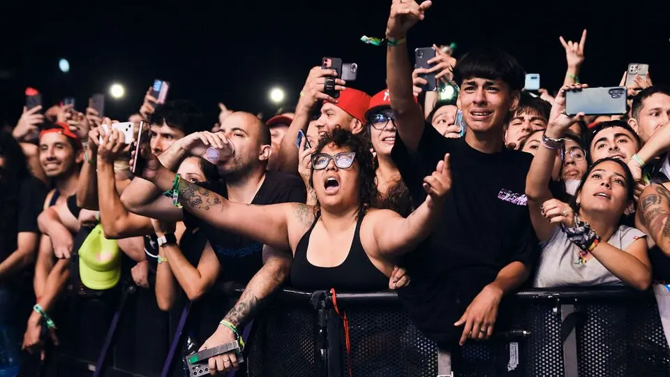 Publicidad en Lollapalooza: Estrategias de las Marcas para Conectar con el Público - Quién viene al Lollapalooza 2025 en Argentina publicidad de lollapalooza - Quién viene al Lollapalooza 2025 en Argentina
