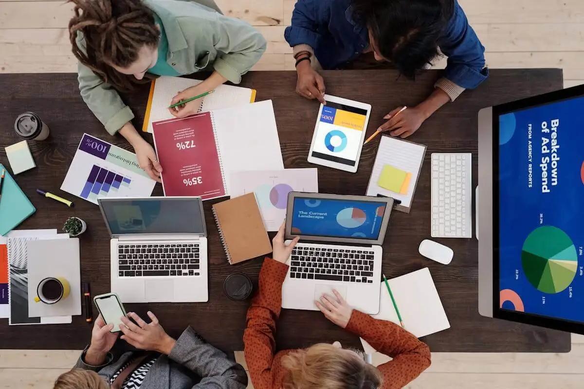 Estrategias de Crecimiento del Producto: Una Guía Completa para el Marketing de Crecimiento - What is product growth strategy product growth marketing - What is product growth strategy
