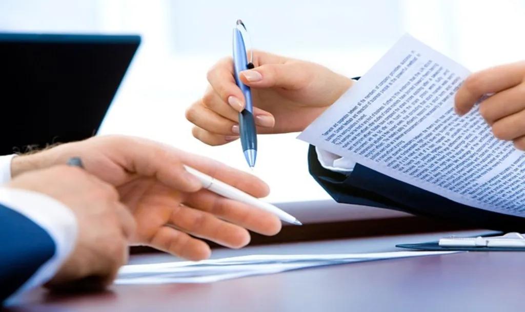 Chief Marketing Officer (CMO): Definición y Funciones - What is the difference between COO and chief marketing officer chief marketing officer definition - What is the difference between COO and chief marketing officer