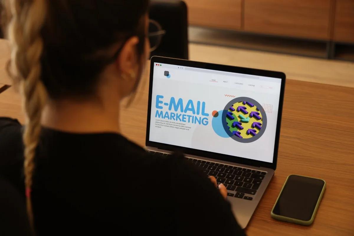 <b>El mejor email marketing para bloggers en 2024</b> - Which brand does best email marketing best email marketing for bloggers - Which brand does best email marketing