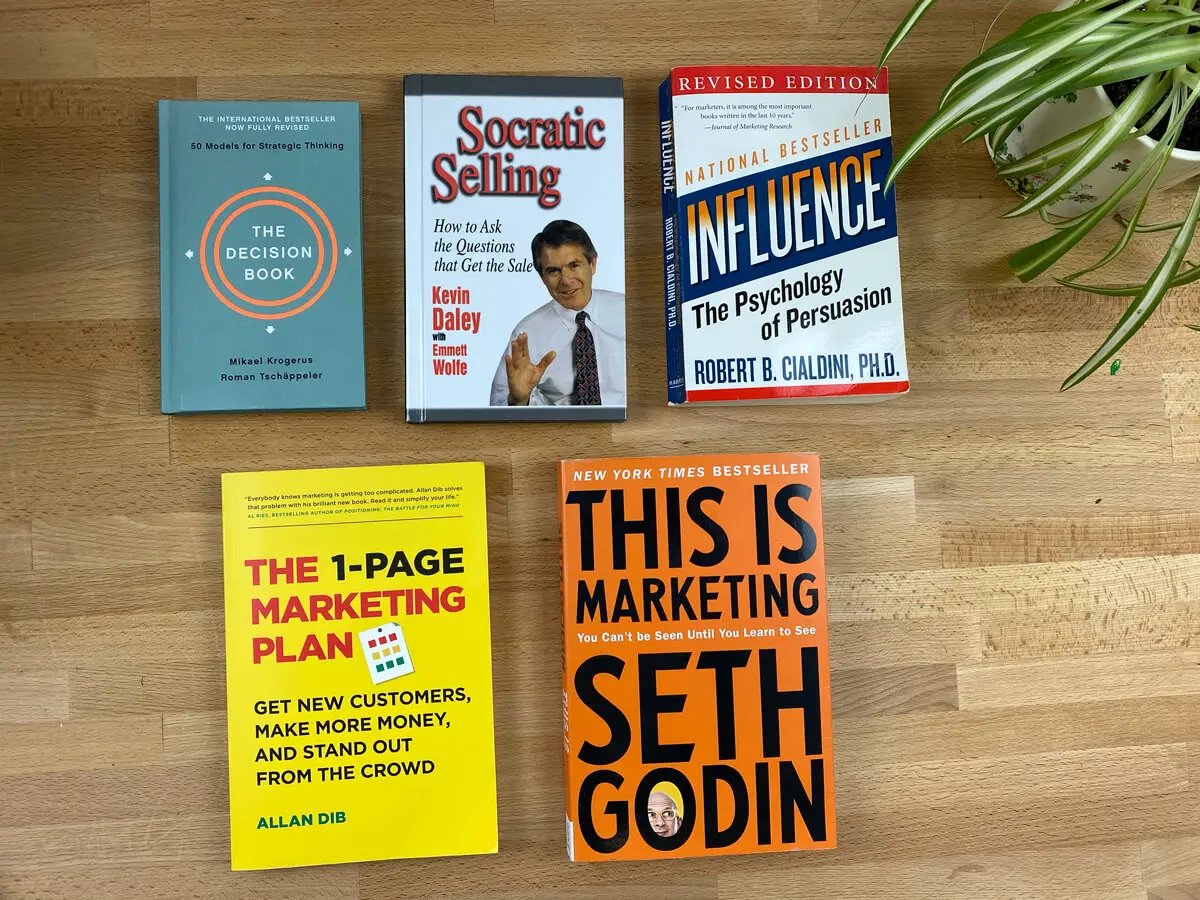 Los 21 Mejores Libros de Marketing que Debes Leer en 2024 - Who is the best marketing author marketing books to read - Who is the best marketing author